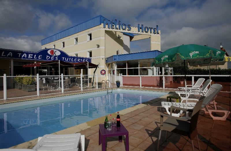 The Originals City, Hotel Helios, Roanne Nord Mably Exteriör bild